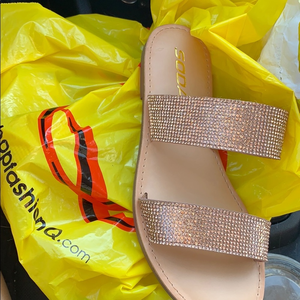 Glittery brown sandals